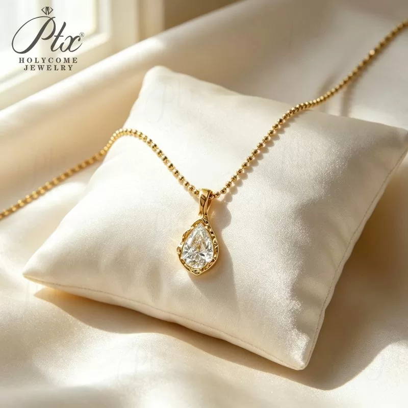 top moissanite diamond wedding band