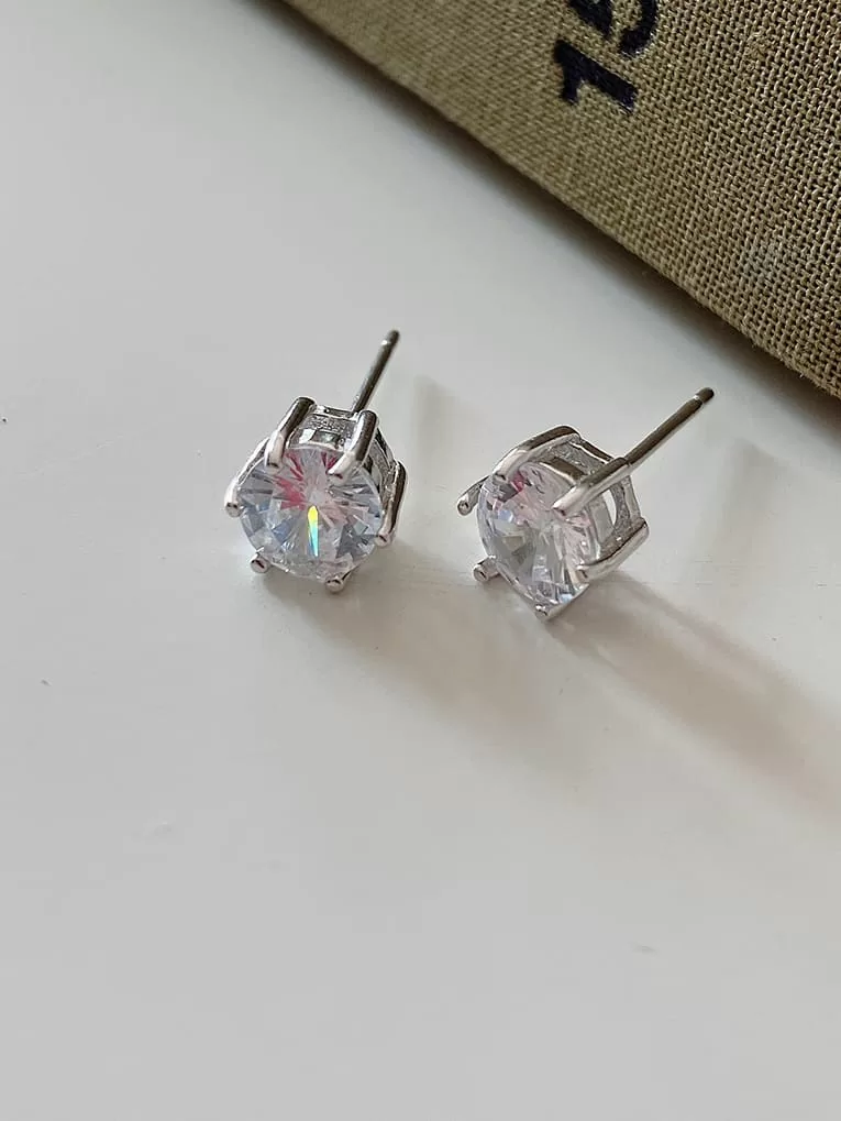 detailed review moissanite diamond wedding ring