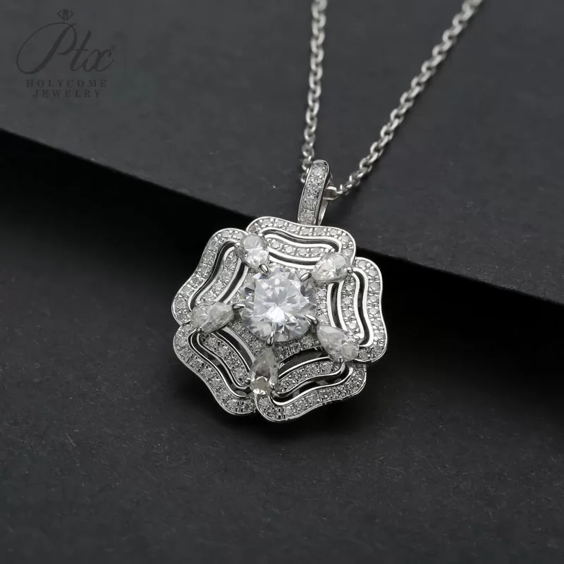 can you wear in pool lab diamond ring